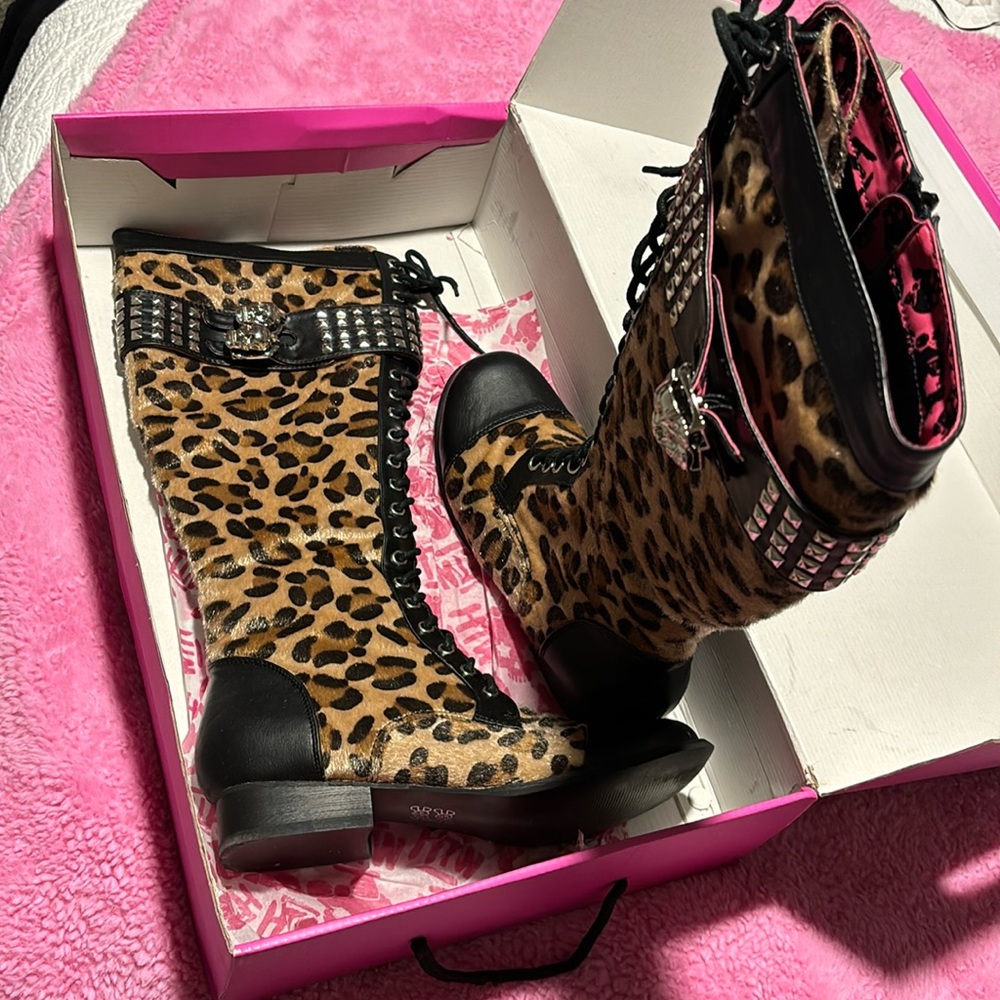 NIB RARE Vintage Abbey Dawn by Avril Lavigne Boots